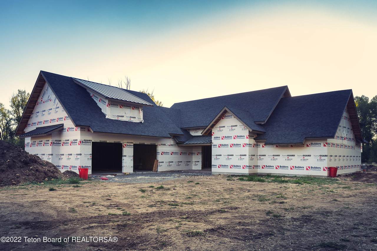 358 Solitude Ln - Photo 1