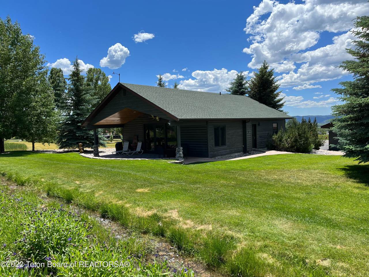 291 Solitude Drive - Photo 1