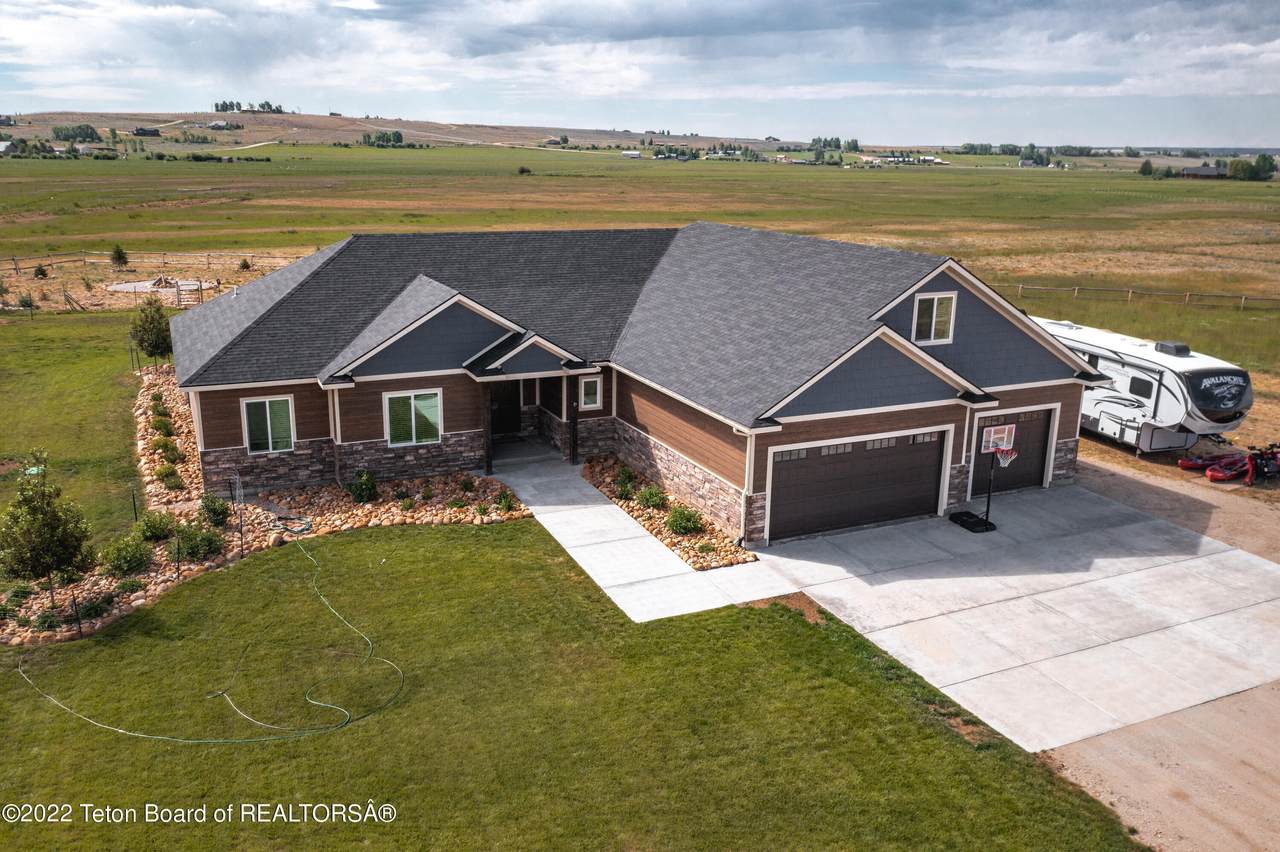 111 Hay Meadow Drive - Photo 1