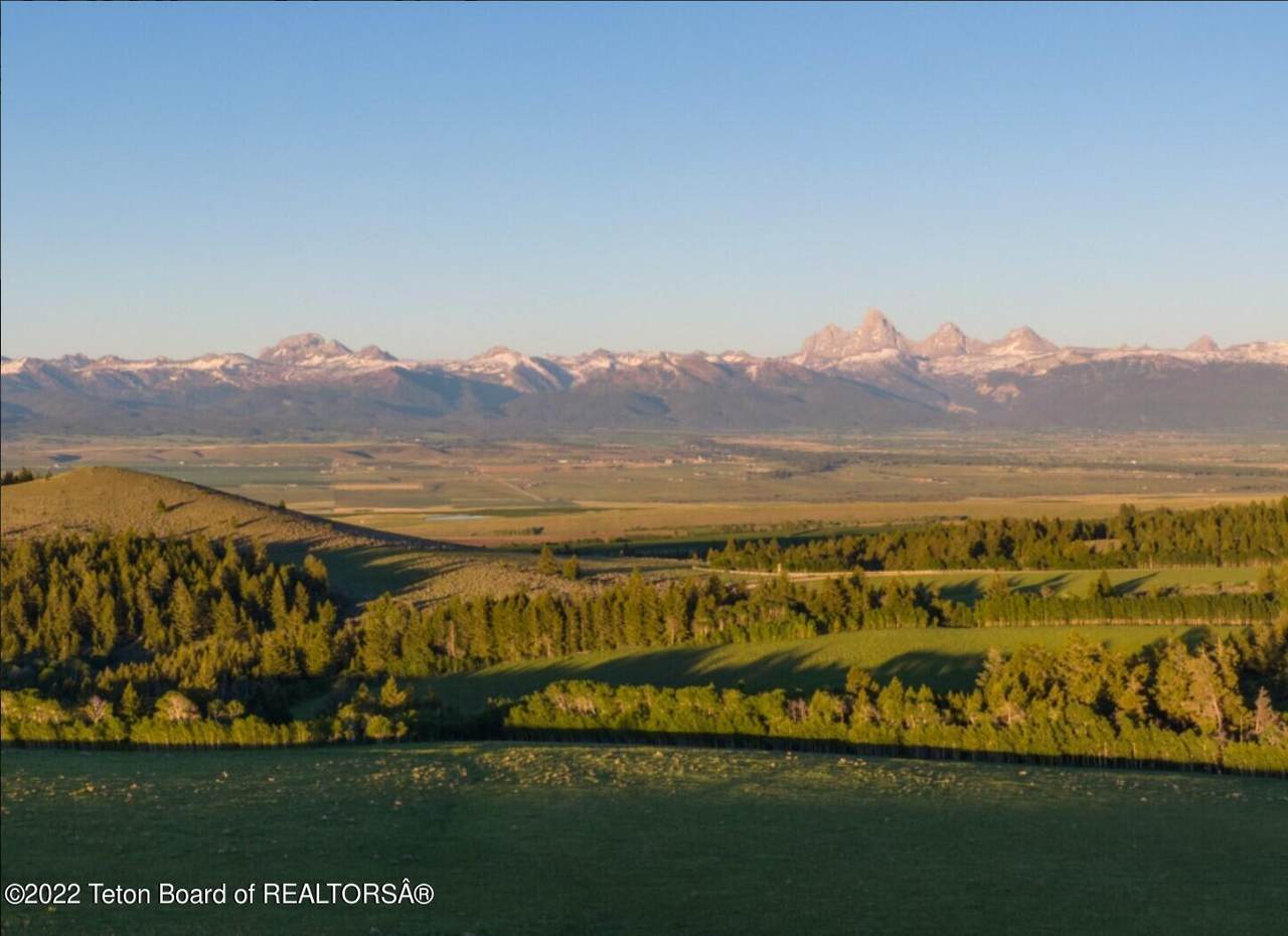 Sentry Knoll Ranch - Photo 1