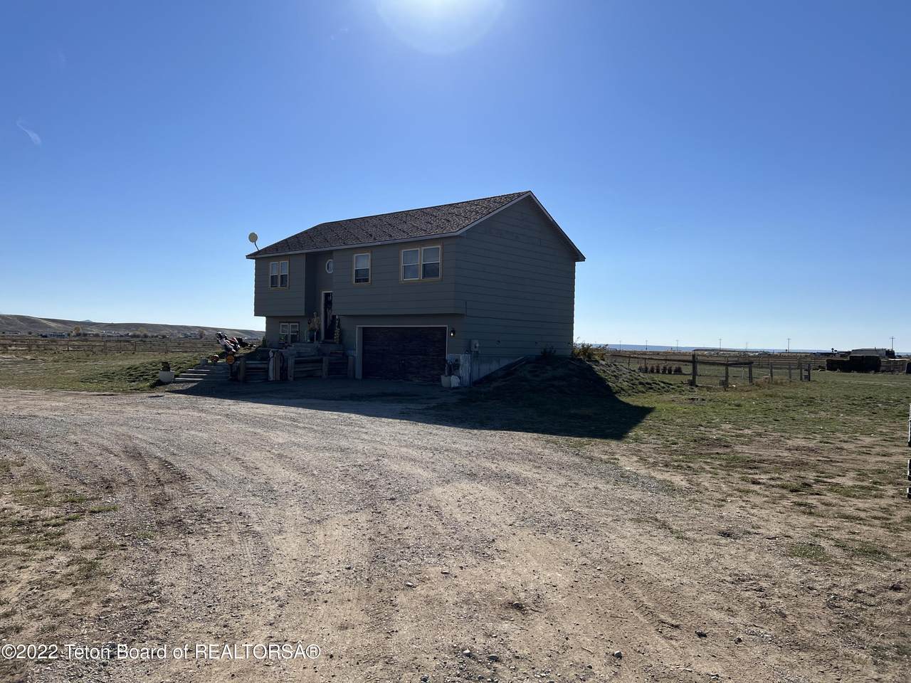 20 Sandy Ln - Photo 1