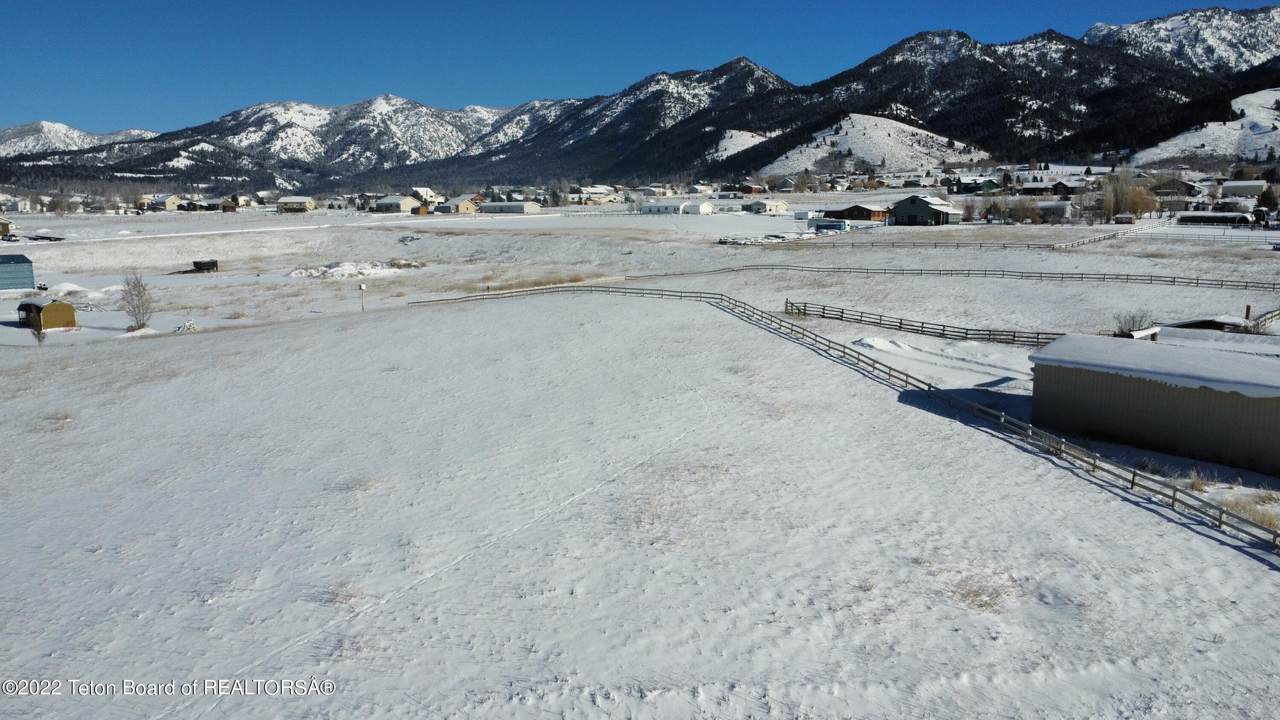 LOT 146 Lariat Rd - Photo 1