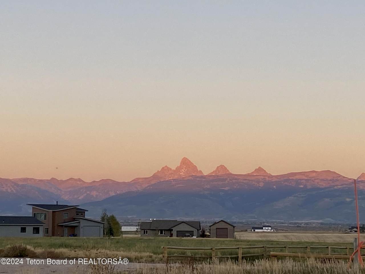 https://bt-photos.global.ssl.fastly.net/teton/1280_boomver_2_24-2491-2.jpg