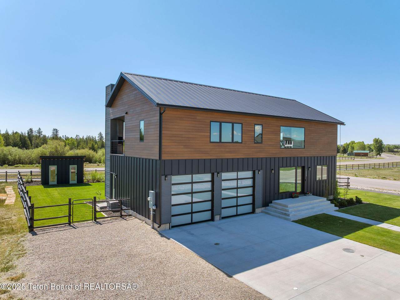 https://bt-photos.global.ssl.fastly.net/teton/1280_boomver_2_25-1427-2.jpg