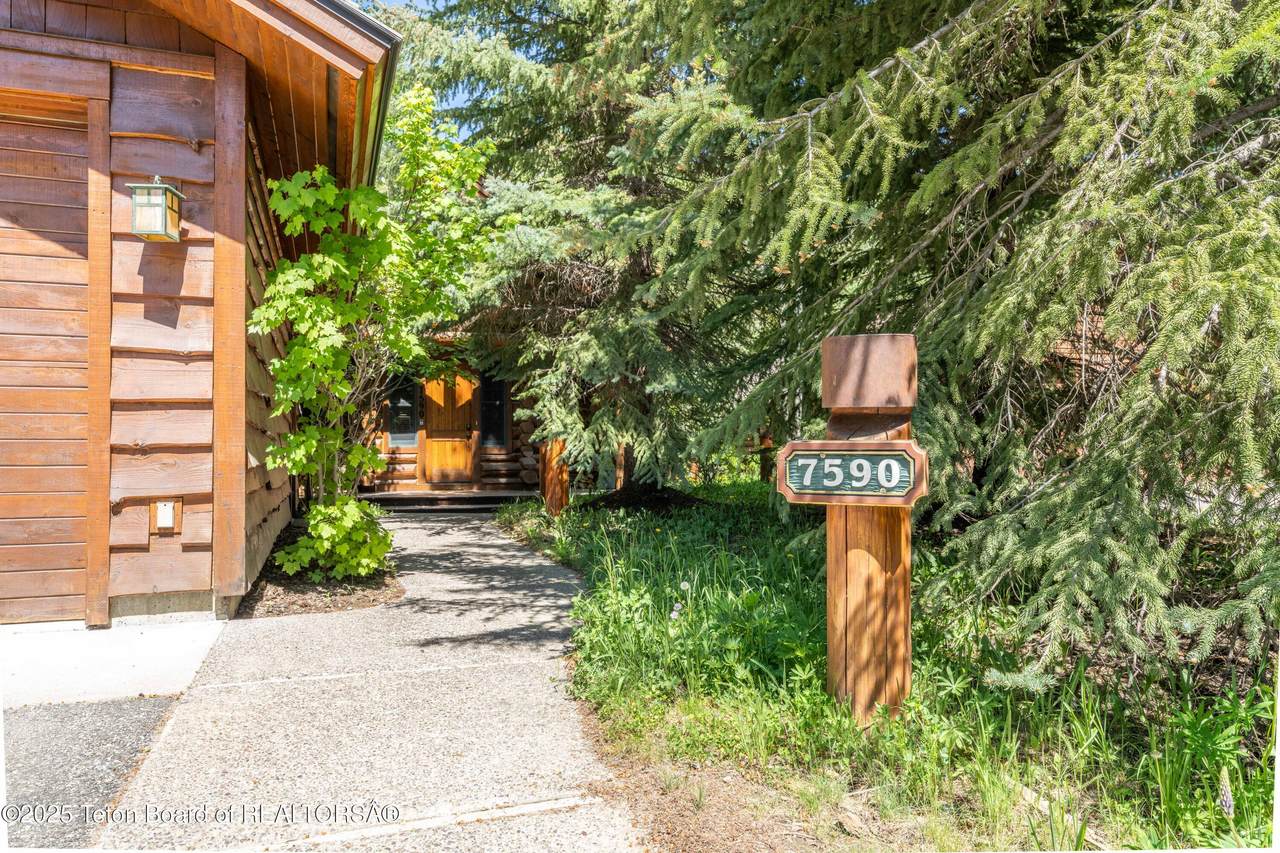 https://bt-photos.global.ssl.fastly.net/teton/1280_boomver_3_25-241-2.jpg
