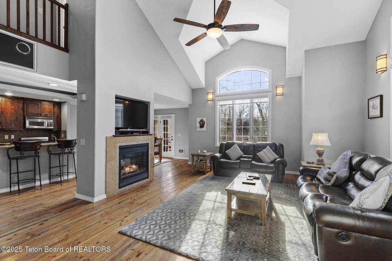 101 Cobble Creek Lane - Photo 1