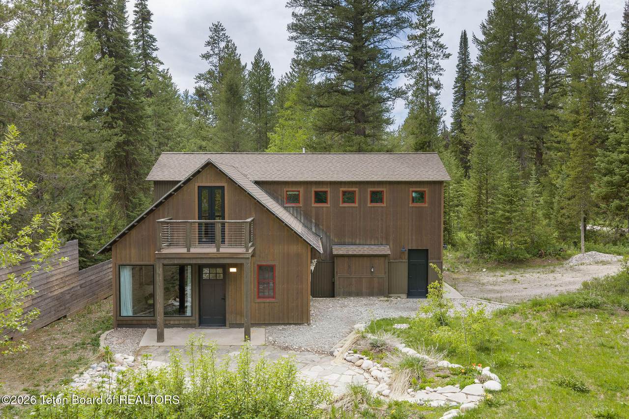 https://bt-photos.global.ssl.fastly.net/teton/1280_boomver_2_26-1121-2.jpg