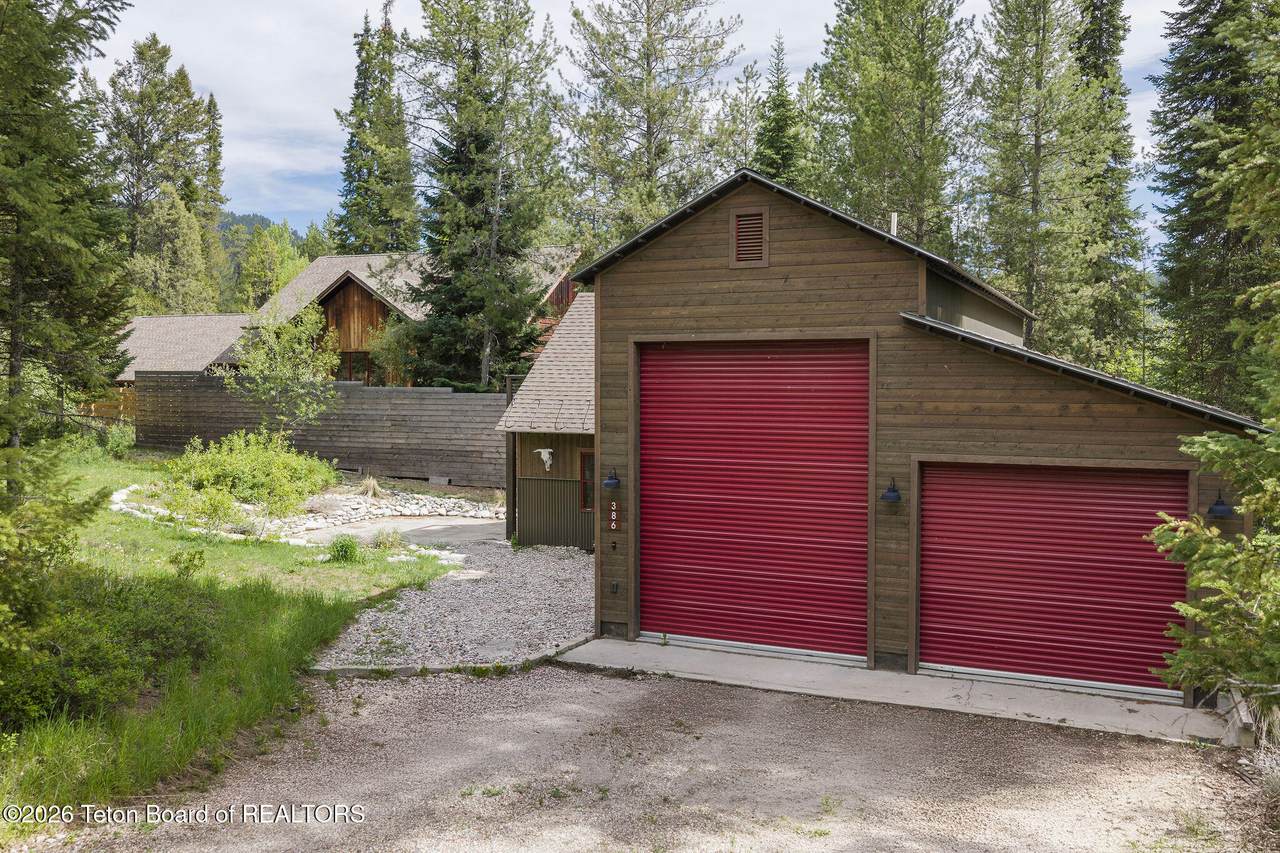 https://bt-photos.global.ssl.fastly.net/teton/1280_boomver_2_26-1121-2.jpg