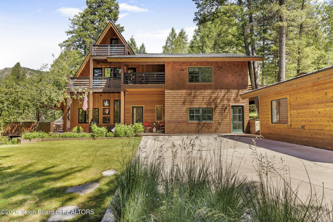 https://bt-photos.global.ssl.fastly.net/teton/1280_boomver_2_26-1268-2.jpg