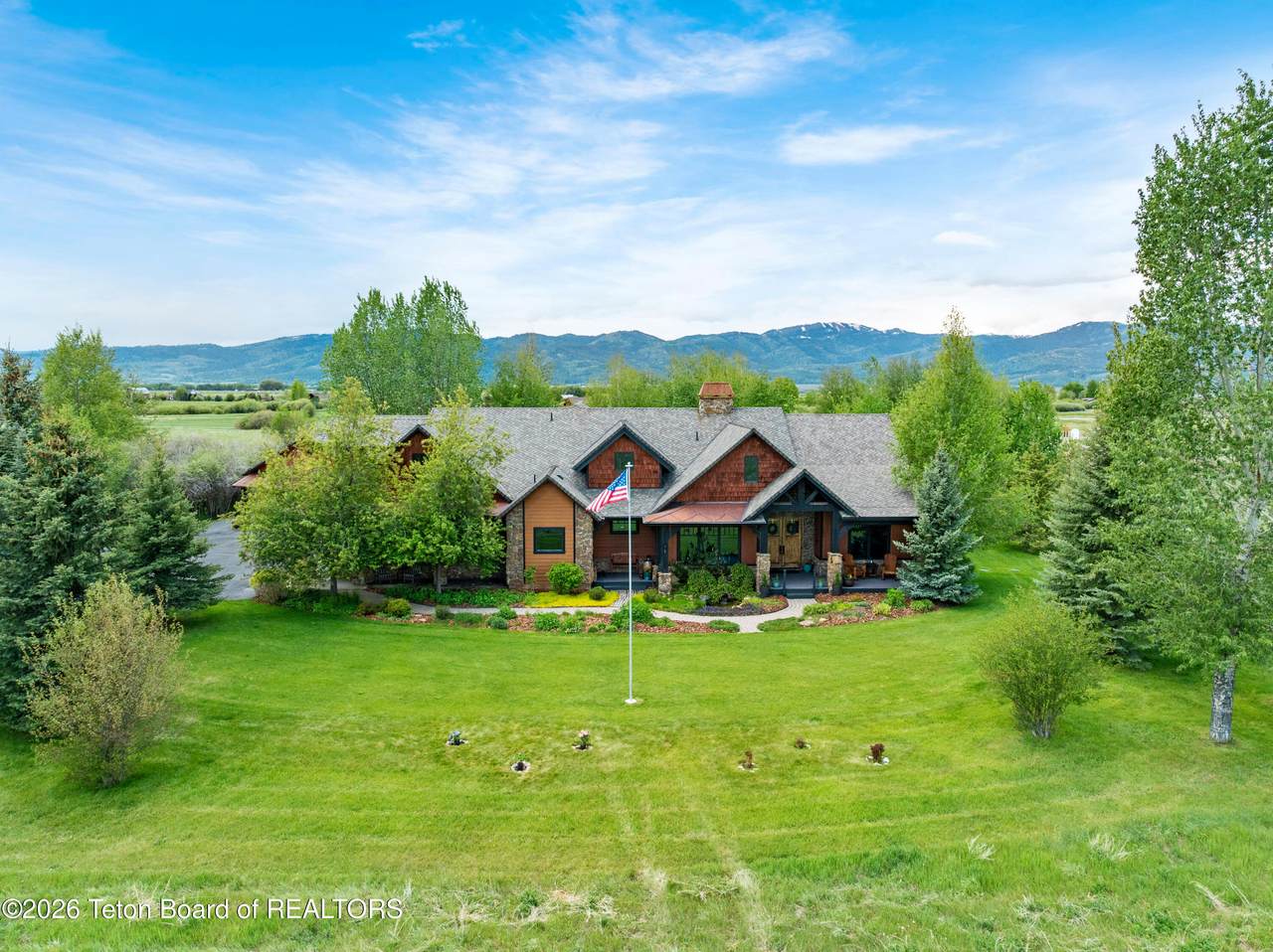 https://bt-photos.global.ssl.fastly.net/teton/1280_boomver_2_26-1288-2.jpg