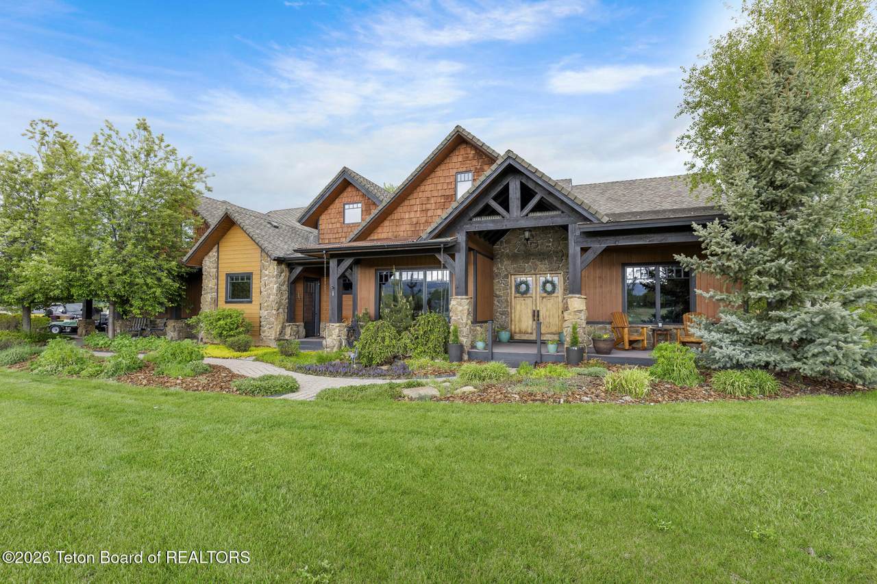 https://bt-photos.global.ssl.fastly.net/teton/1280_boomver_2_26-1288-2.jpg