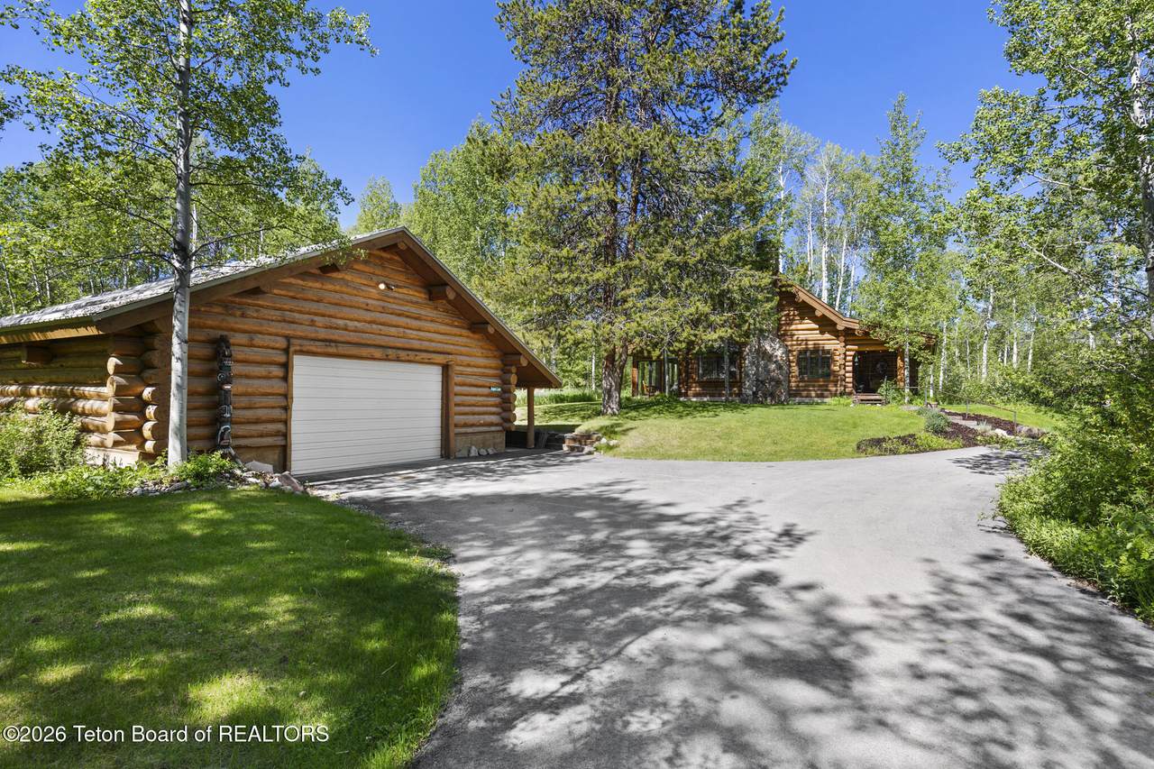 https://bt-photos.global.ssl.fastly.net/teton/1280_boomver_2_26-1343-2.jpg