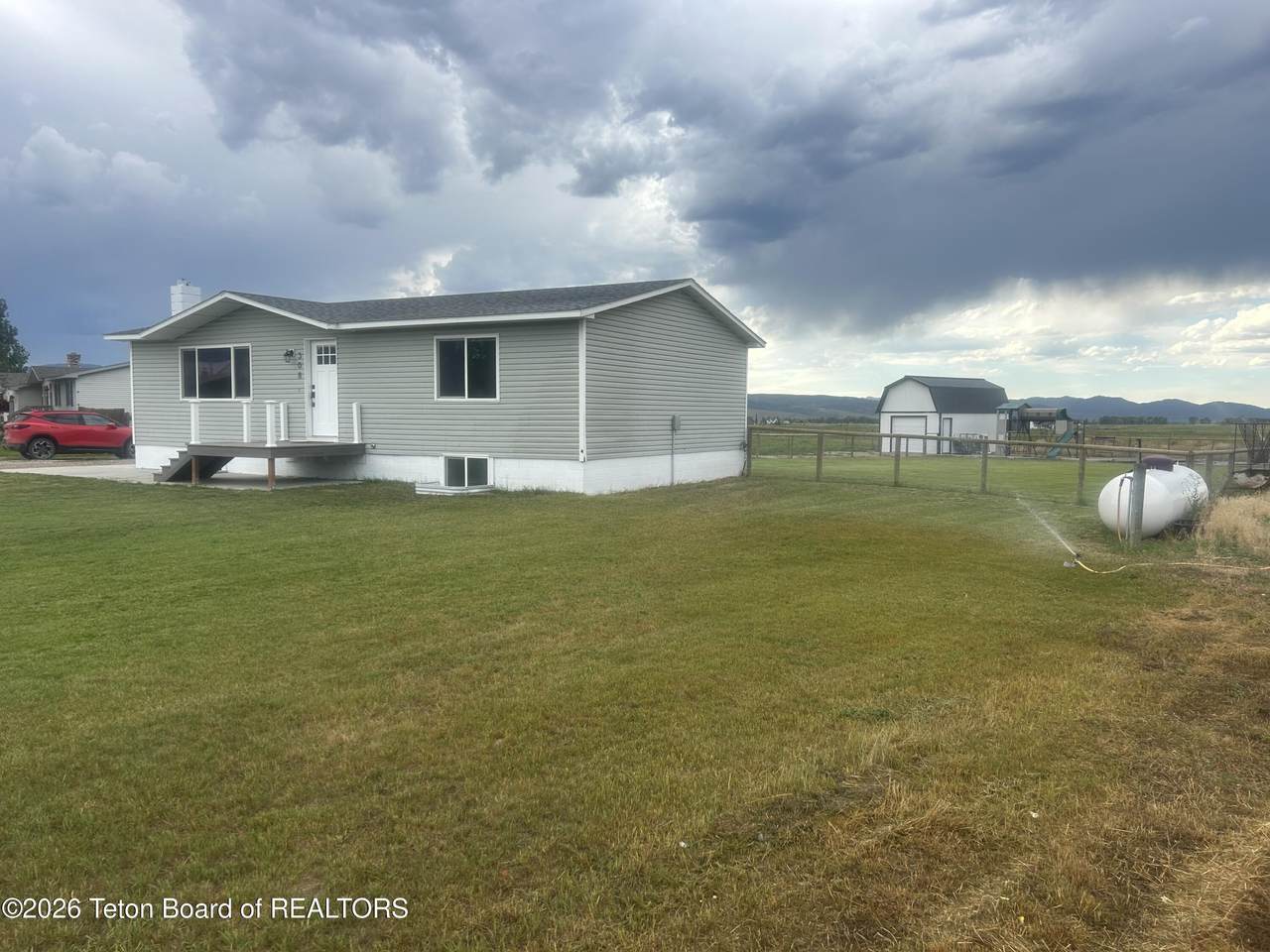 https://bt-photos.global.ssl.fastly.net/teton/1280_boomver_2_26-1454-2.jpg