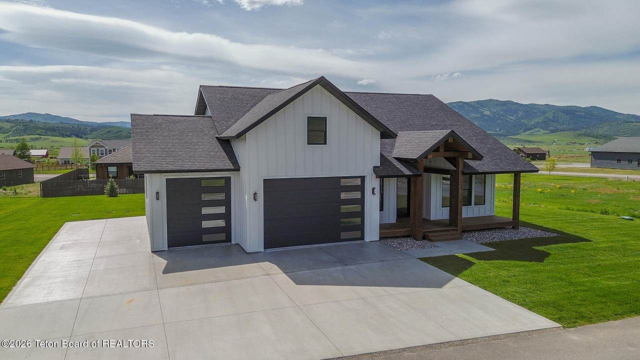 231 Caribou Peak Loop - Photo 1
