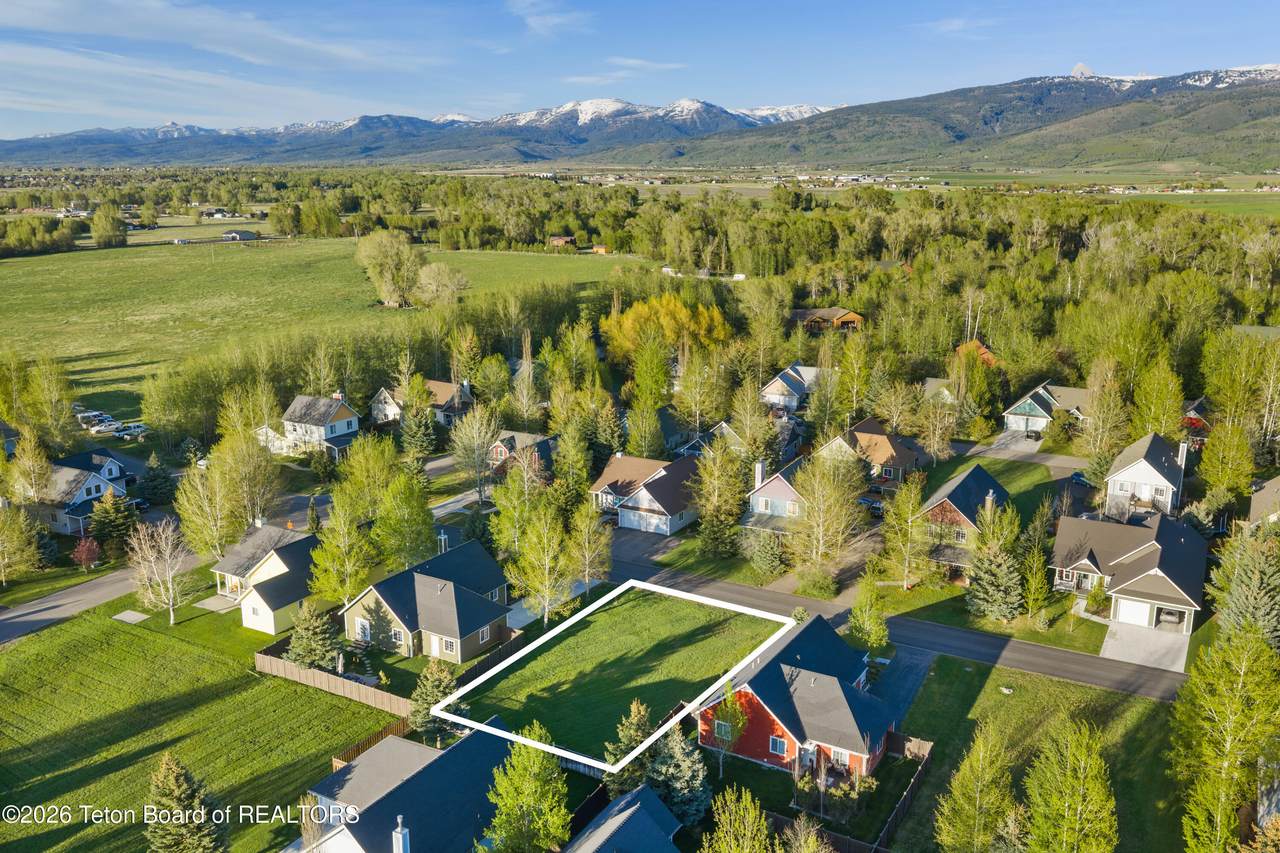 https://bt-photos.global.ssl.fastly.net/teton/1280_boomver_2_26-1516-2.jpg