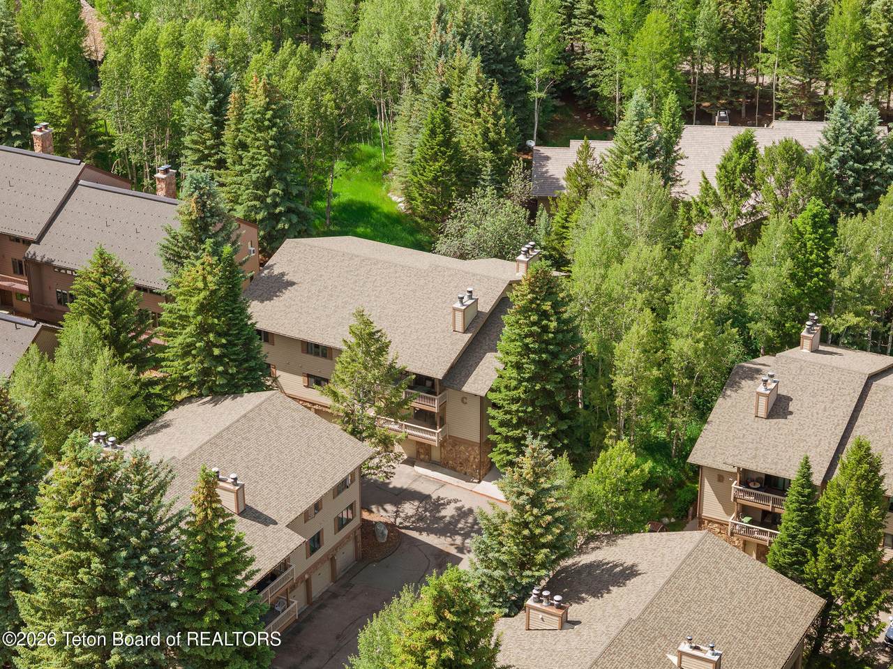https://bt-photos.global.ssl.fastly.net/teton/1280_boomver_2_26-1617-2.jpg