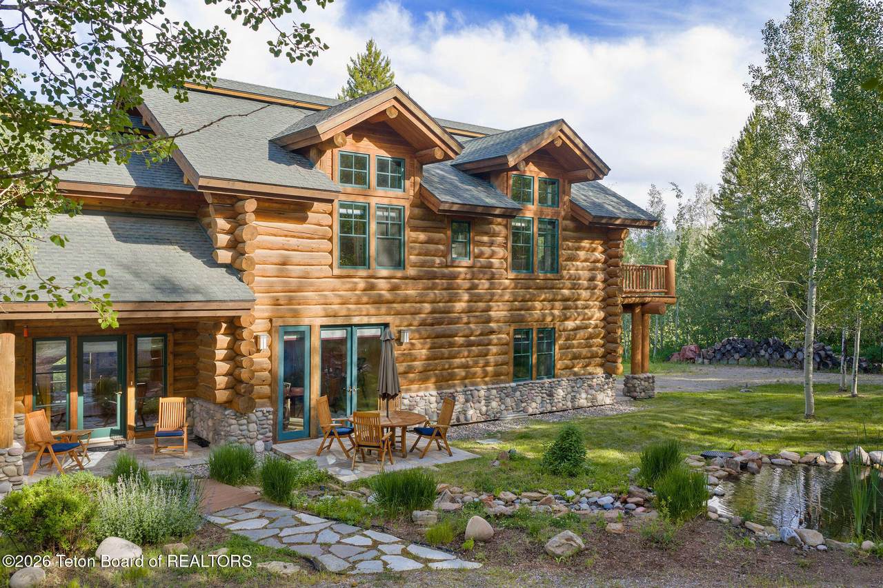 https://bt-photos.global.ssl.fastly.net/teton/1280_boomver_2_26-1670-2.jpg