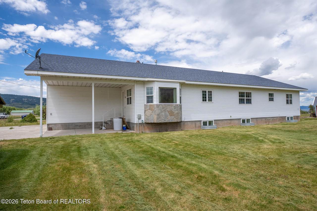 52 County Road 151 - Photo 1