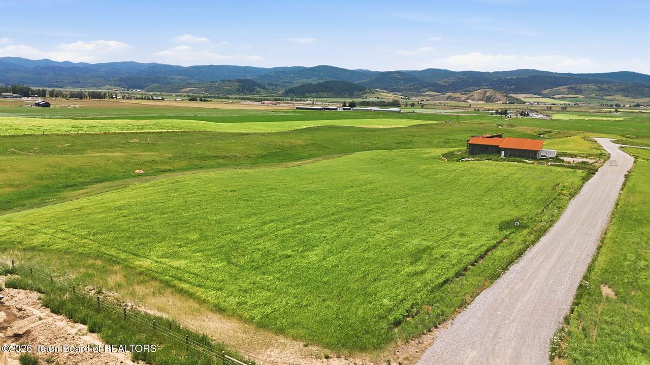 https://bt-photos.global.ssl.fastly.net/teton/1280_boomver_2_26-193-2.jpg