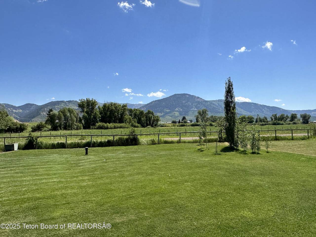 https://bt-photos.global.ssl.fastly.net/teton/1280_boomver_2_26-402-2.jpg