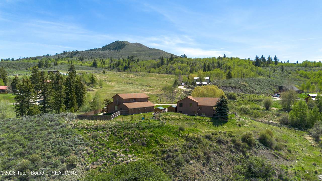 https://bt-photos.global.ssl.fastly.net/teton/1280_boomver_2_26-433-2.jpg