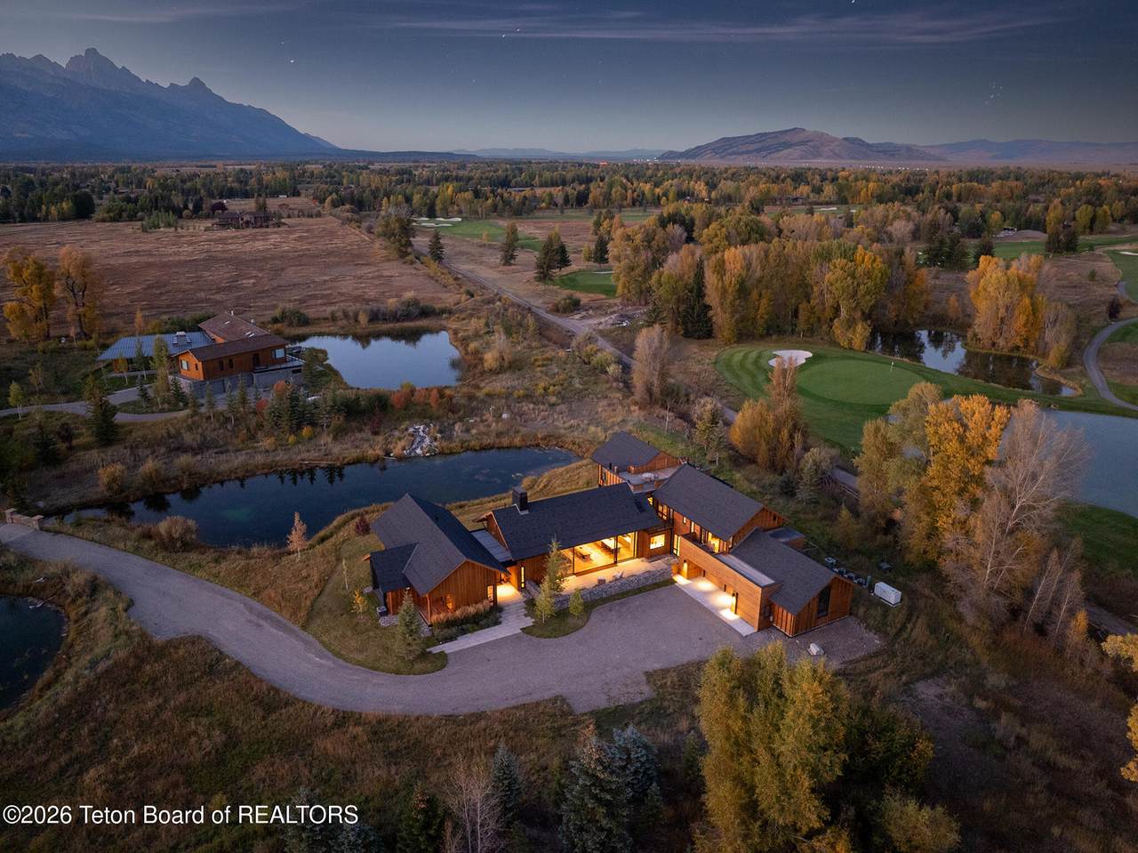 https://bt-photos.global.ssl.fastly.net/teton/1280_boomver_2_26-46-2.jpg