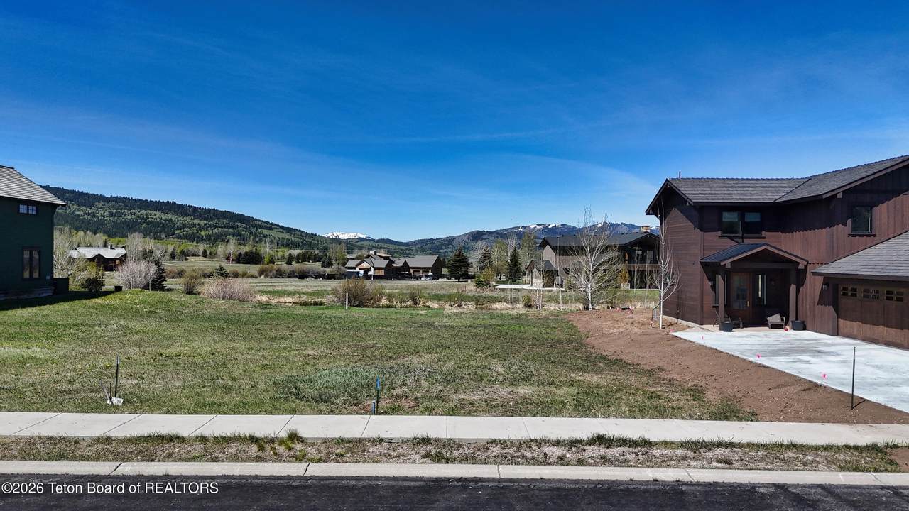 106 Moulton Lane - Photo 1