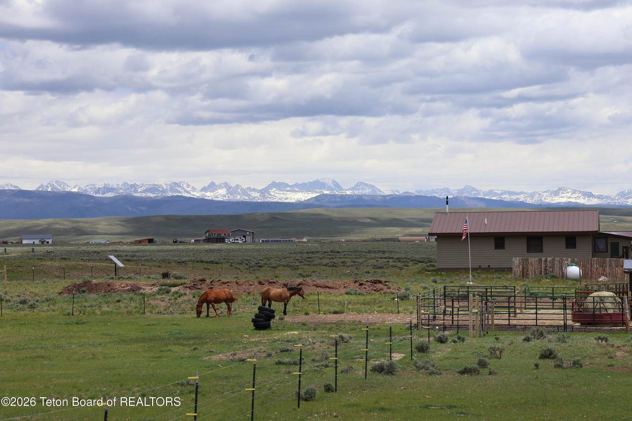 https://bt-photos.global.ssl.fastly.net/teton/1280_boomver_2_26-523-2.jpg
