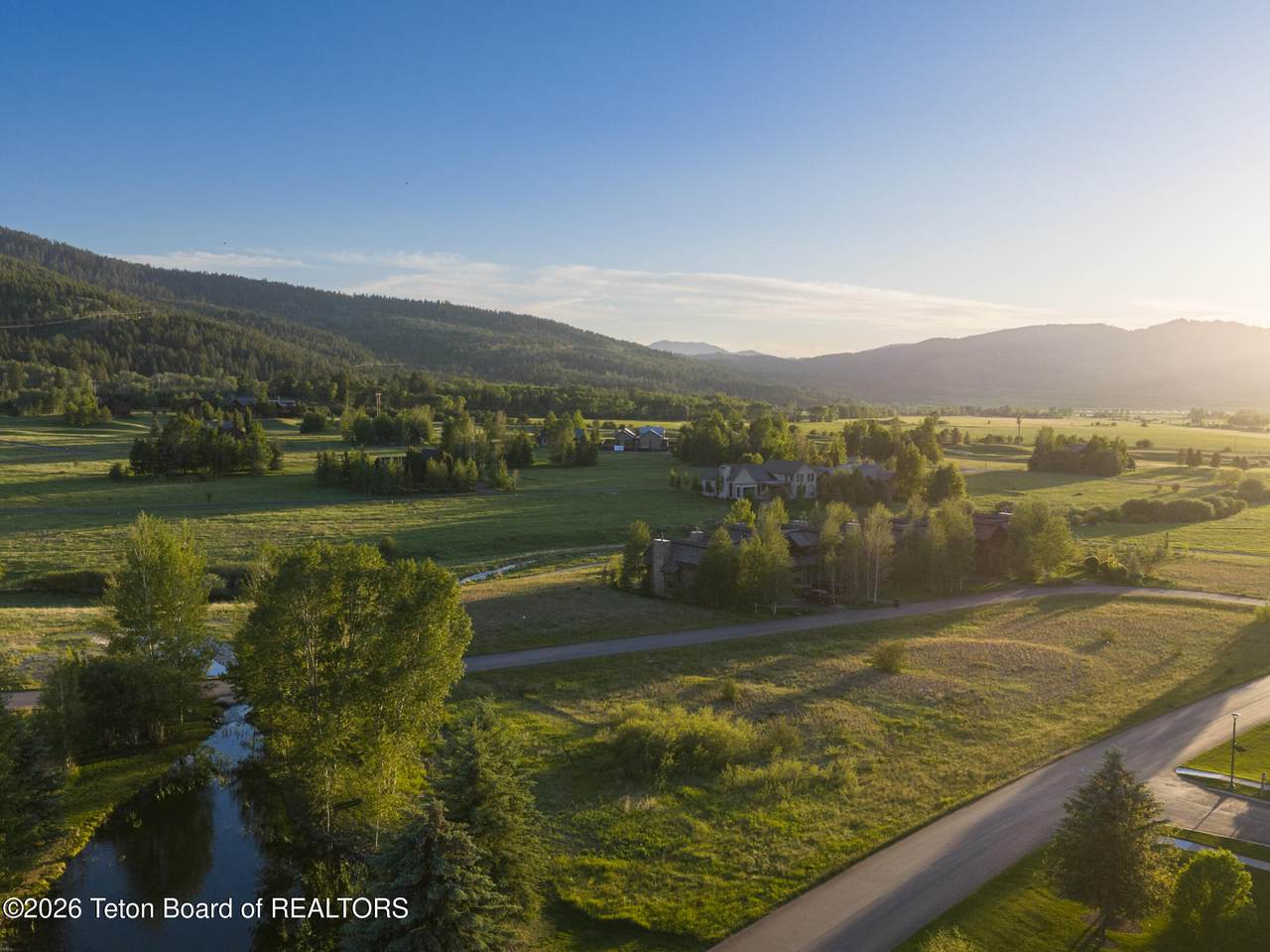 https://bt-photos.global.ssl.fastly.net/teton/1280_boomver_2_26-534-2.jpg