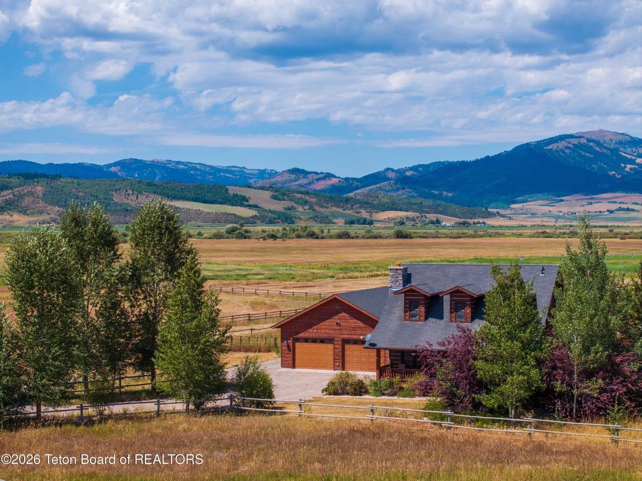 https://bt-photos.global.ssl.fastly.net/teton/1280_boomver_2_26-612-2.jpg