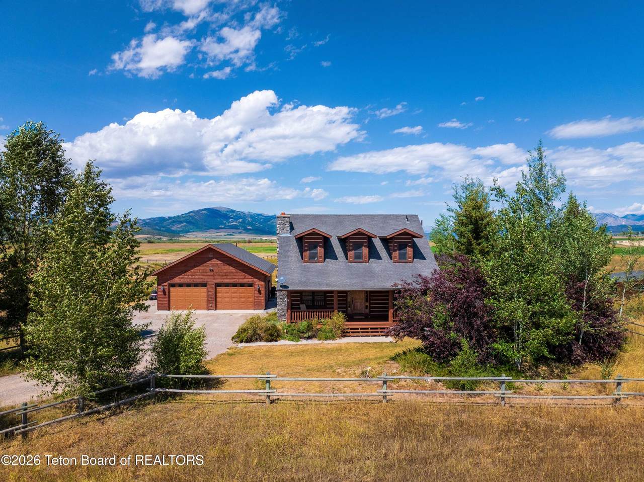 https://bt-photos.global.ssl.fastly.net/teton/1280_boomver_2_26-612-2.jpg