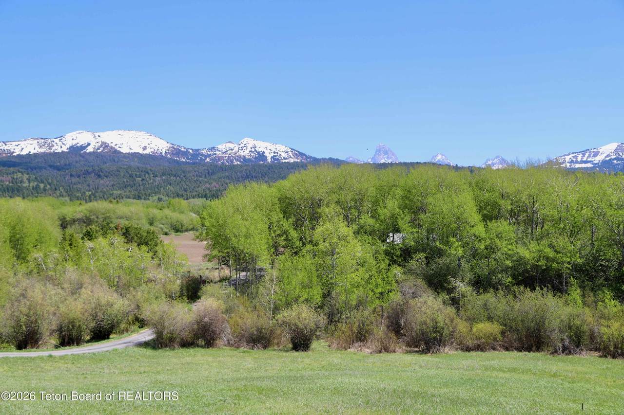350 Teton Hideaway Drive - Photo 1