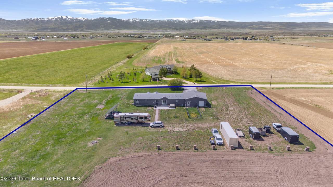 https://bt-photos.global.ssl.fastly.net/teton/1280_boomver_2_26-816-2.jpg