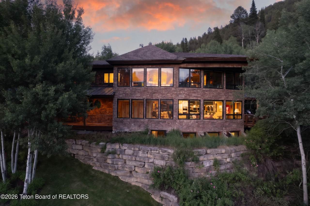 https://bt-photos.global.ssl.fastly.net/teton/1280_boomver_2_26-860-2.jpg
