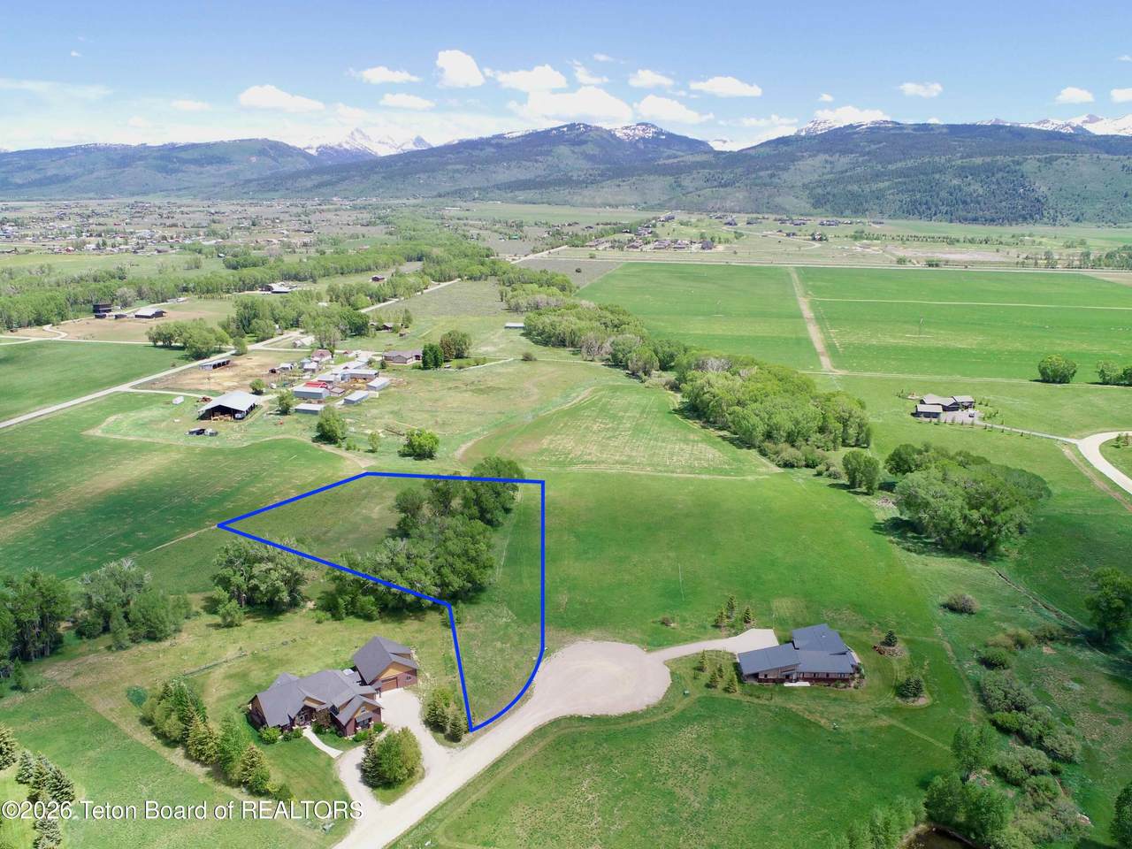 https://bt-photos.global.ssl.fastly.net/teton/1280_boomver_2_26-88-2.jpg