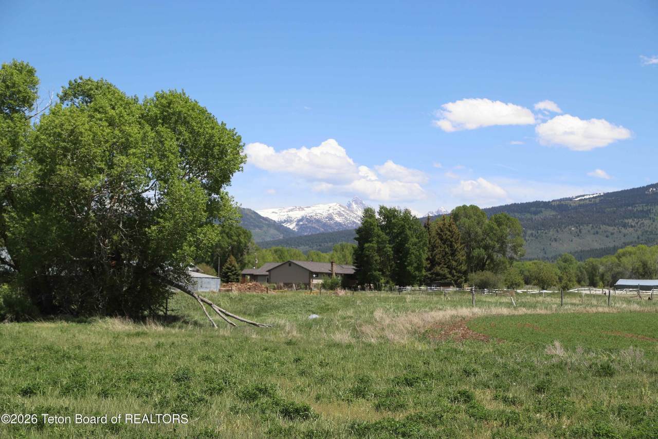 https://bt-photos.global.ssl.fastly.net/teton/1280_boomver_2_26-88-2.jpg