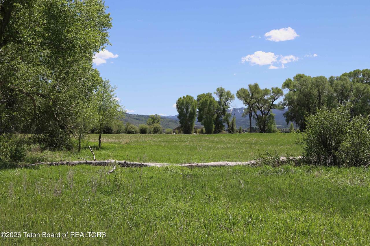 https://bt-photos.global.ssl.fastly.net/teton/1280_boomver_2_26-88-2.jpg