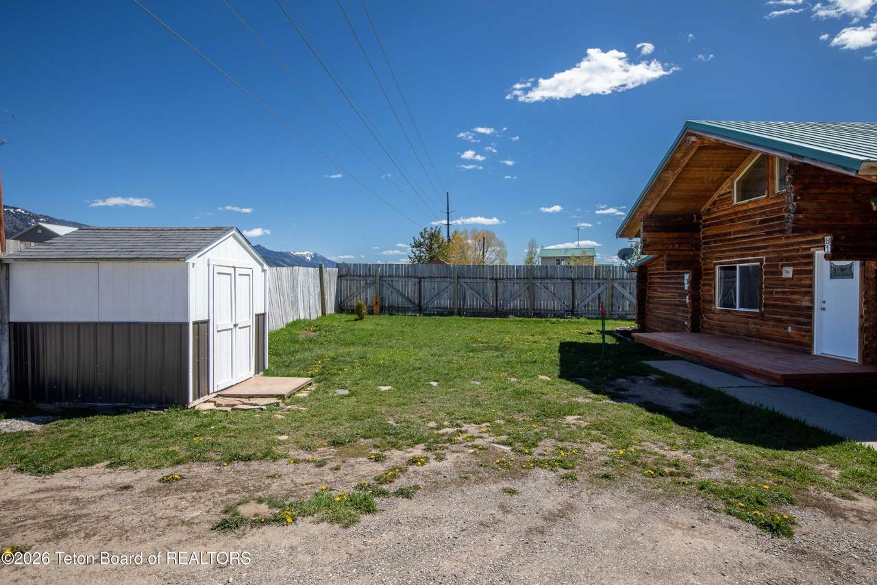 https://bt-photos.global.ssl.fastly.net/teton/1280_boomver_2_26-988-2.jpg