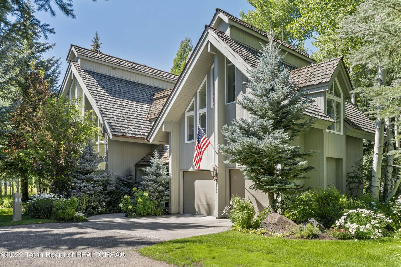 2965 Alder Wood Ln - Photo 1