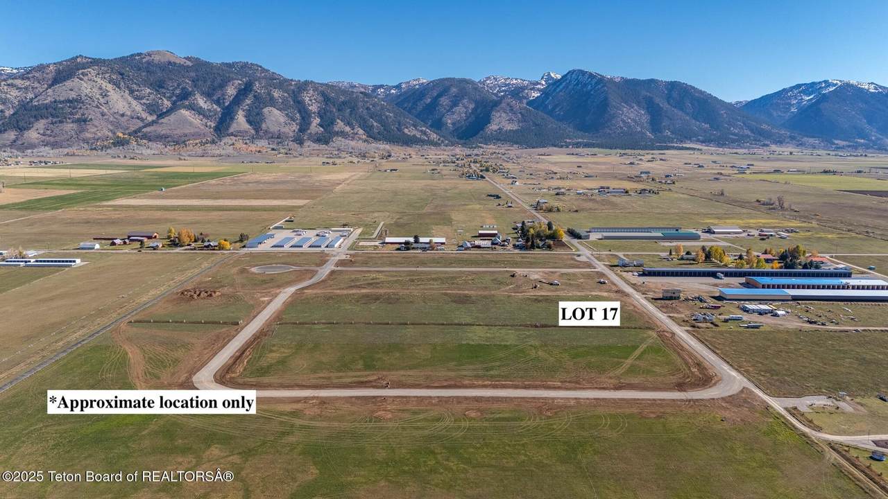 LOT 17 Compass Loop - Photo 1