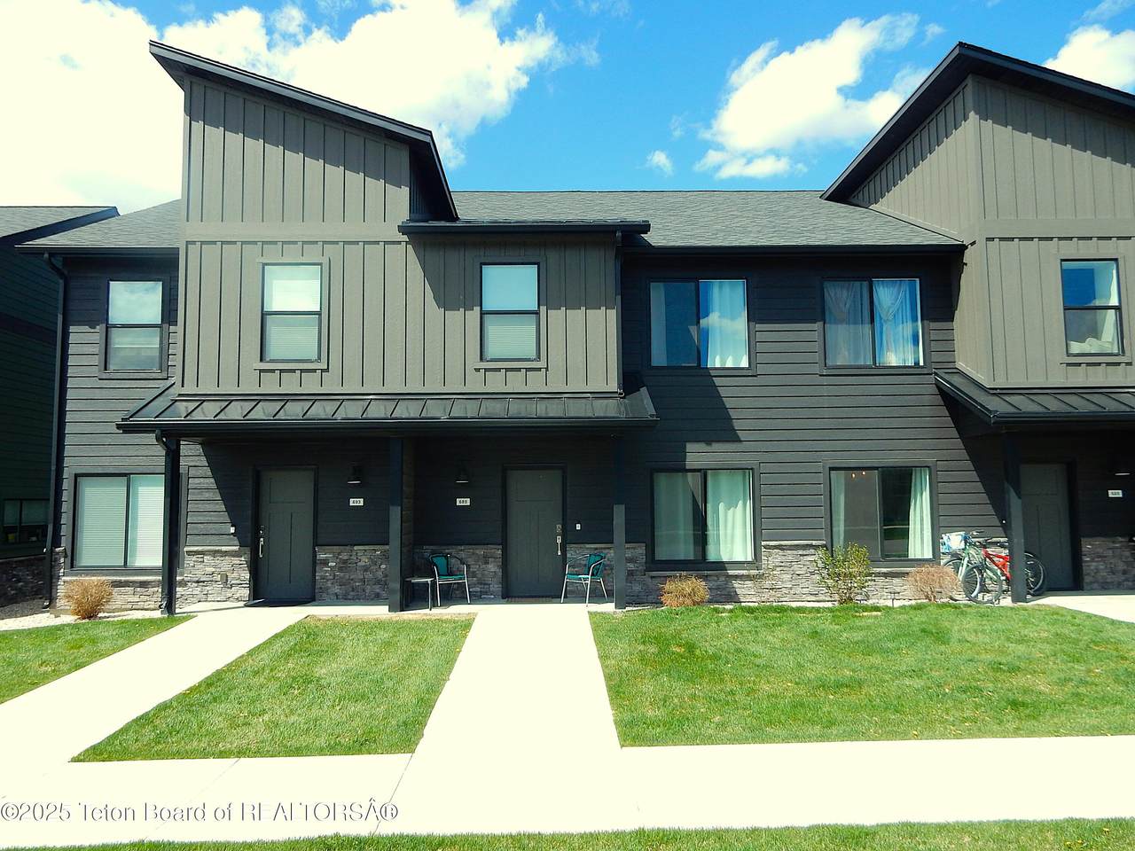 689 Baltoro Way - Photo 1