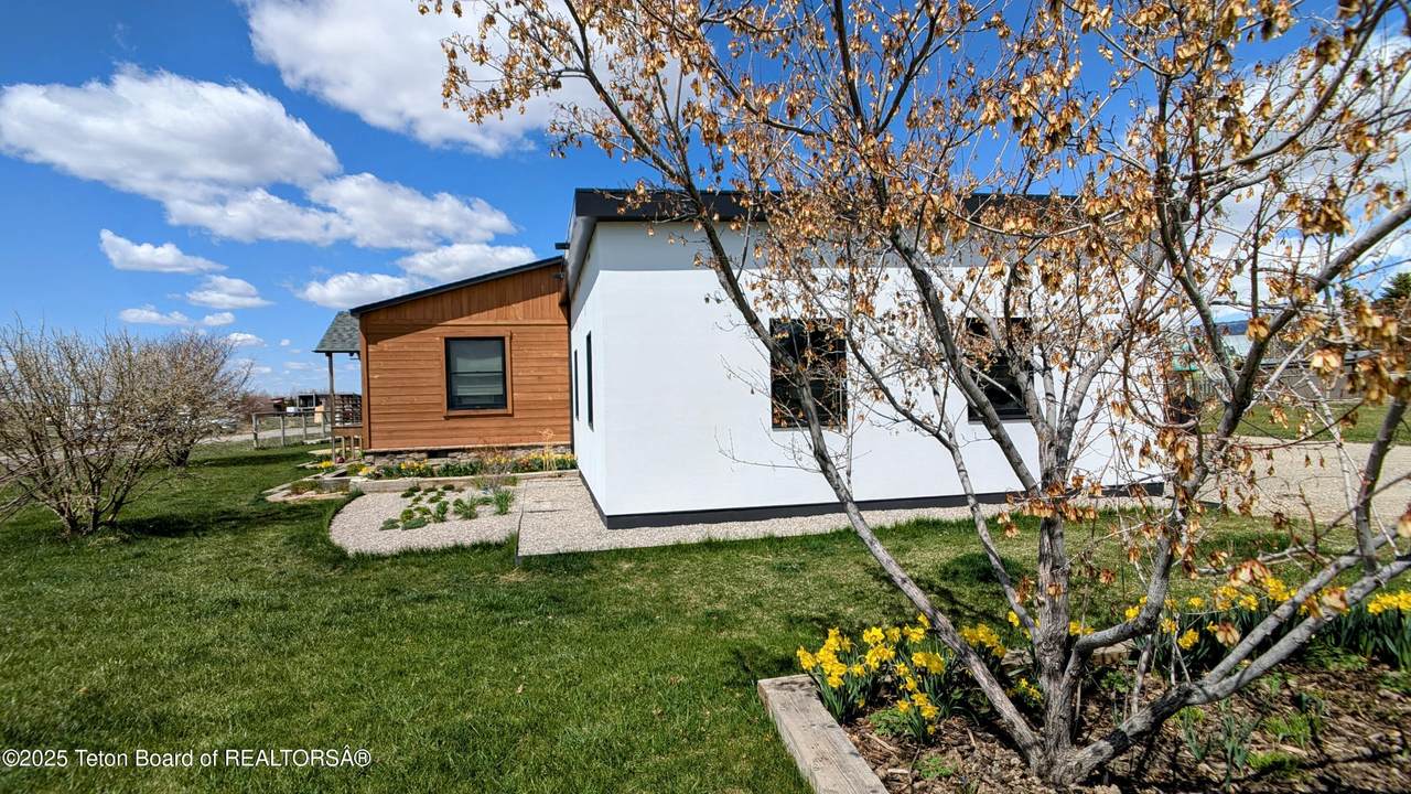 https://bt-photos.global.ssl.fastly.net/teton/1280_boomver_2_25-827-2.jpg