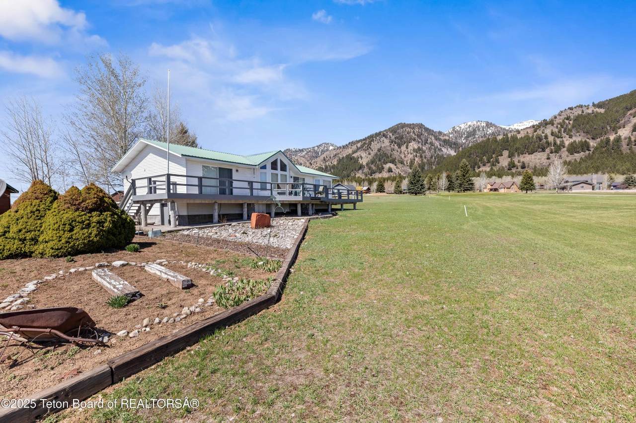 https://bt-photos.global.ssl.fastly.net/teton/1280_boomver_3_25-871-2.jpg