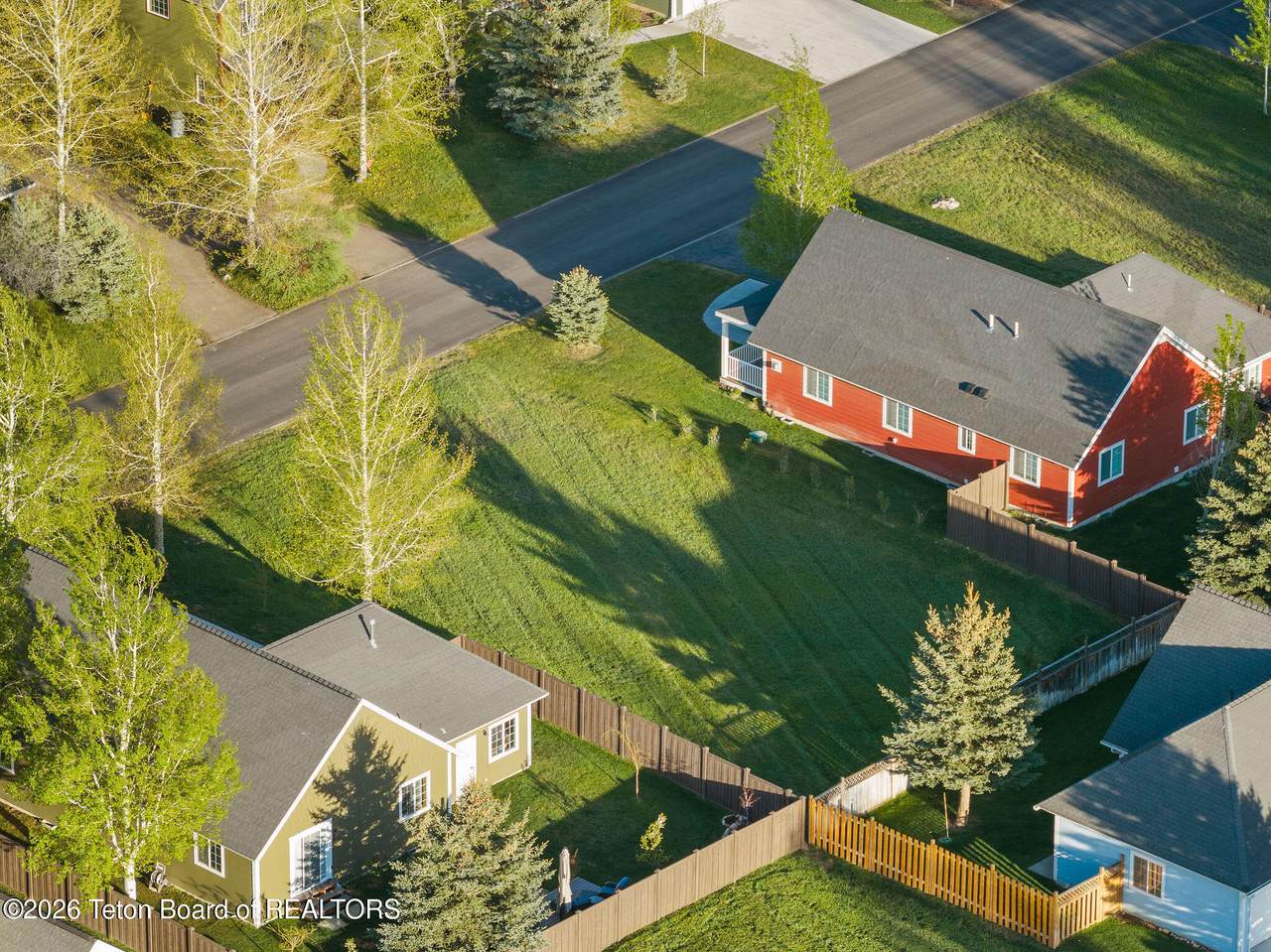 https://bt-photos.global.ssl.fastly.net/teton/1280_boomver_2_26-1516-2.jpg