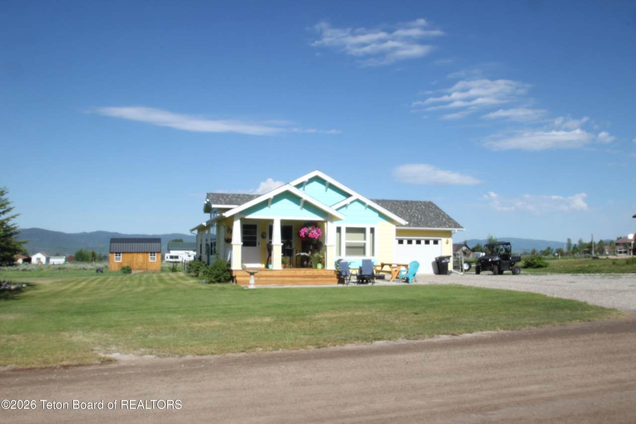 89 West Street - Photo 1