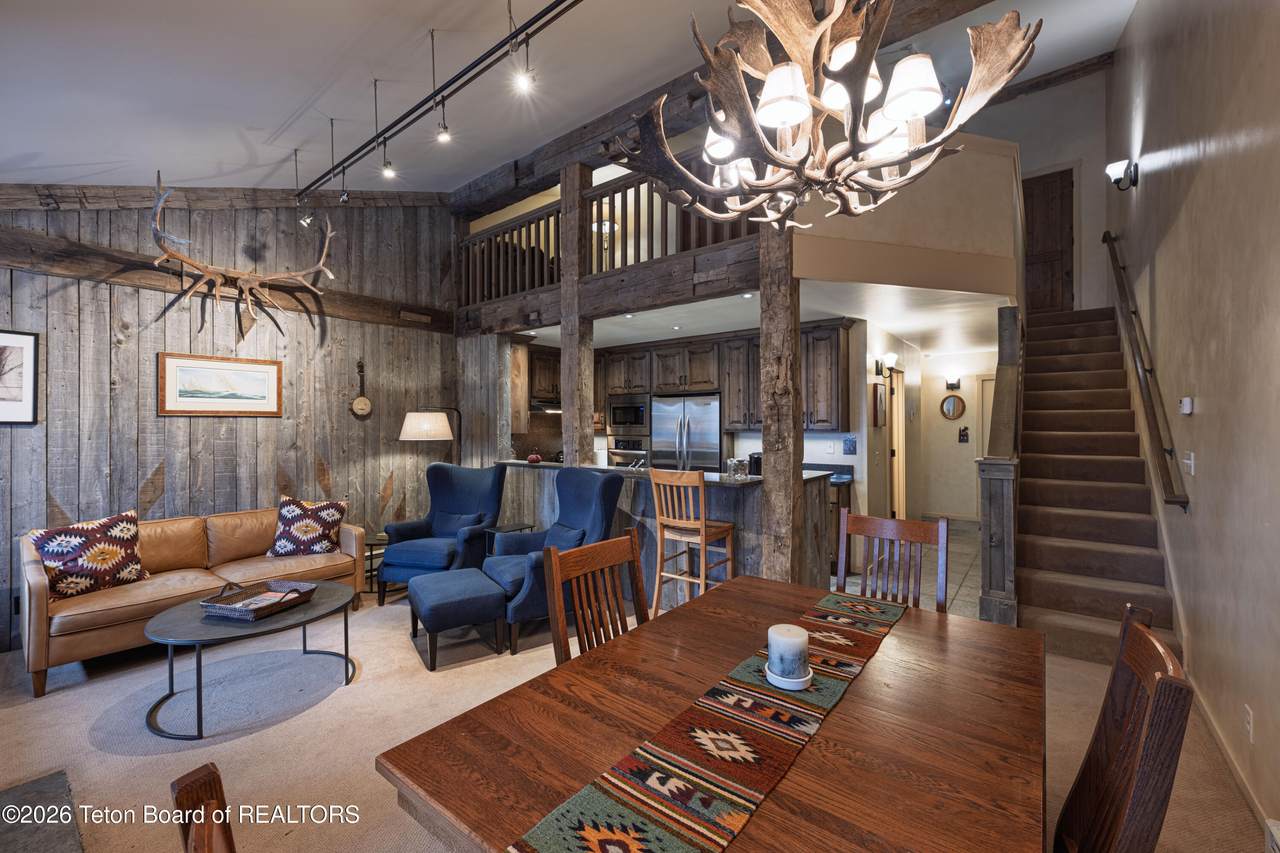 3730 Lake Creek Drive - Photo 1