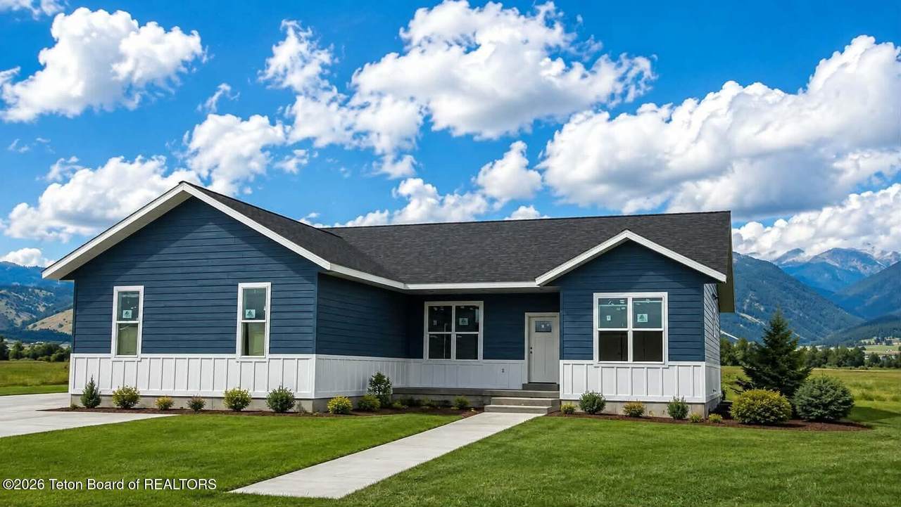 526 Little Greys Loop - Photo 1