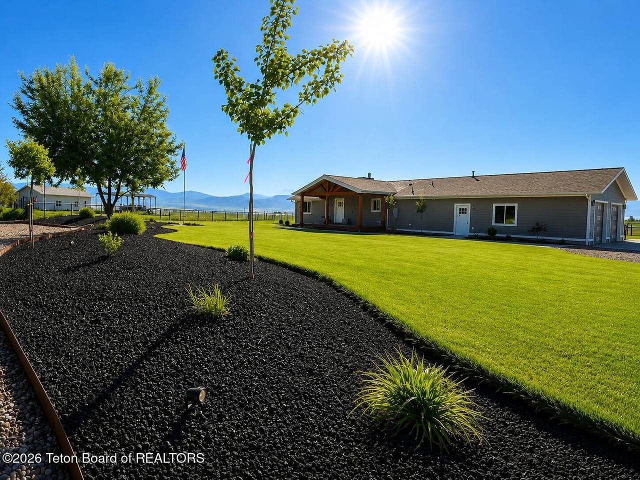 963 Stump Creek - Photo 1