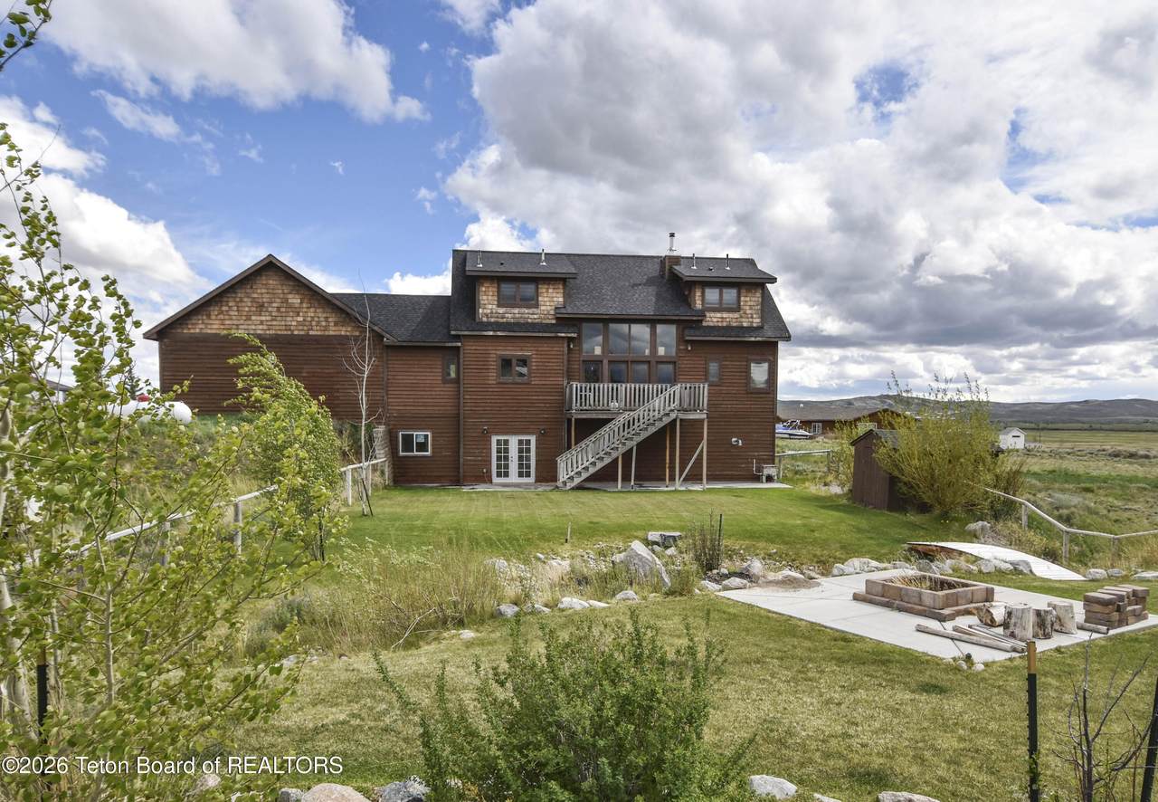 https://bt-photos.global.ssl.fastly.net/teton/1280_boomver_2_26-389-2.jpg