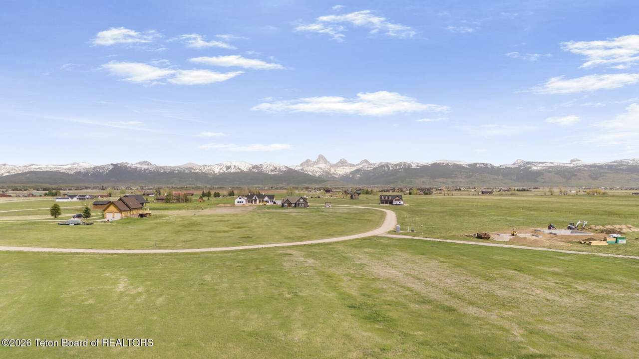 2413 Daydream Drive - Photo 1